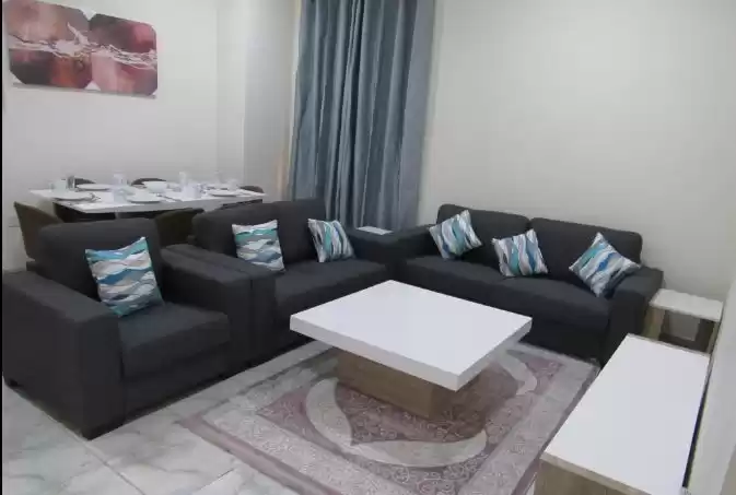 住宅 就绪物业 2 间卧室 楼/楼 公寓  出租 在 萨德 , 多哈 #15370 - 1  image 